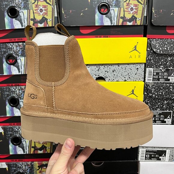 Womens Ugg Neumel Platform Chelsea Brown Boots - Picture 1 of 9